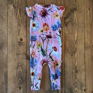 Posh Peanut Short Sleeve Ruffled Romper 6-9 months